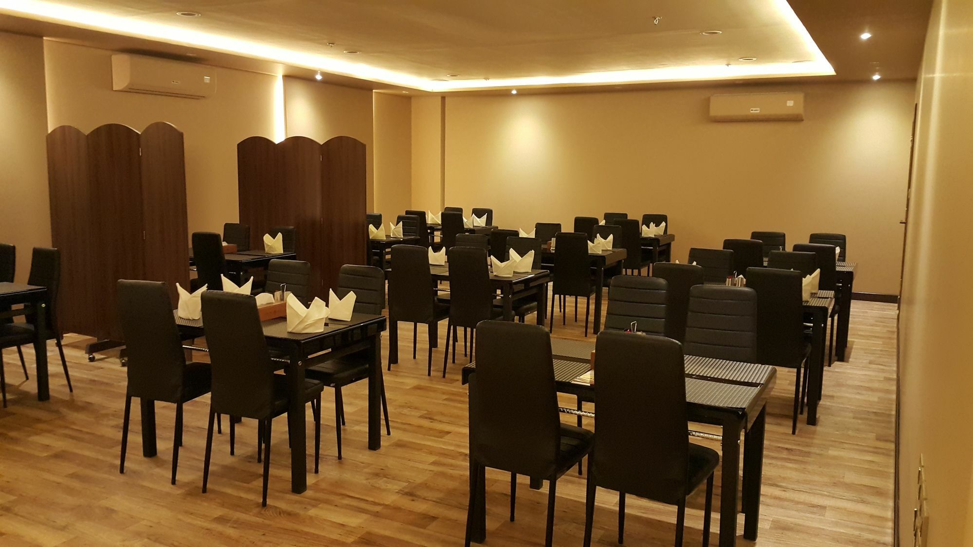 Sama Inn Hotel Apartments Riaad Buitenkant foto